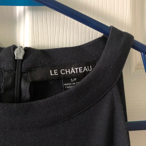 High neck body fitting dress - Picture 2 of 2